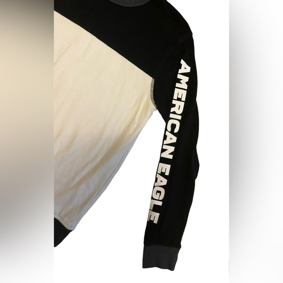 American Eagle logo sleeves men’s sweater - Picture 2 of 8
